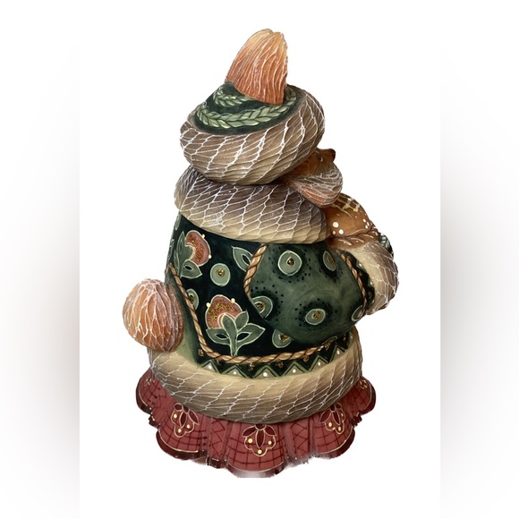 G DeBtekht “Mrs. Hare” Animal Village Series Fun Easter Decor Rabbit Ltd Edition - Picture 2 of 5